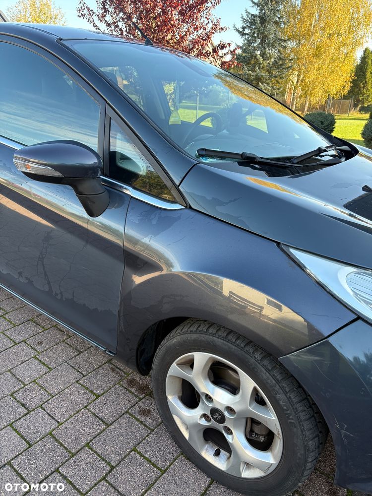 Ford Fiesta 2011 photo 5