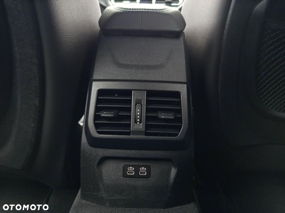 BMW Seria 1 - 21
