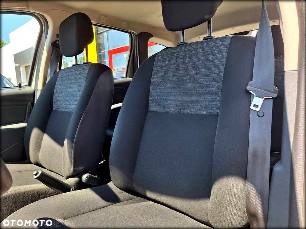 Dacia Duster 1.6 Ambiance Euro5 - 13