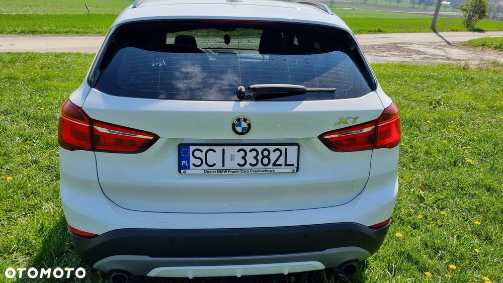 BMW X1 sDrive20i Sport Line - 10