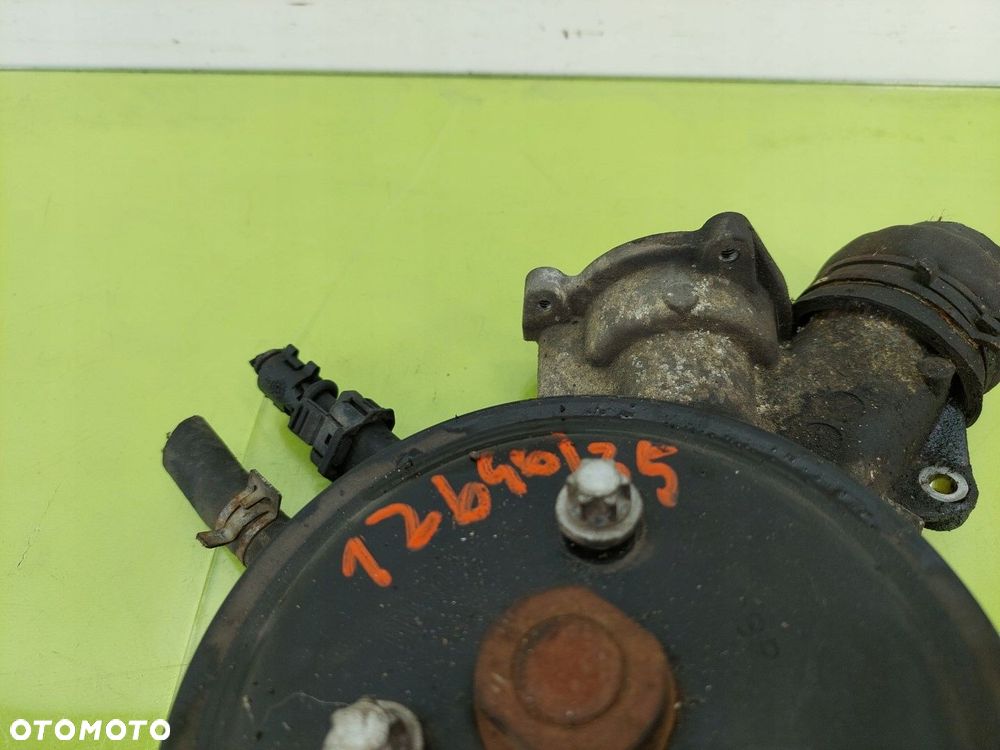 Osłona rozrządu TERMOSTAT Opel Corsa D 2006-2014 1,4 B 24469103 90531737 - 2