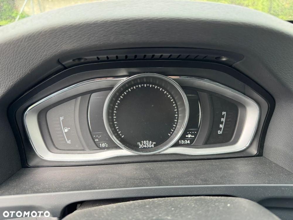 Volvo V60 D6 AWD Plug-in Hybrid Summum - 6