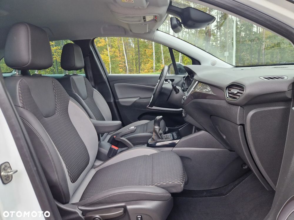 Opel Crossland X - 15