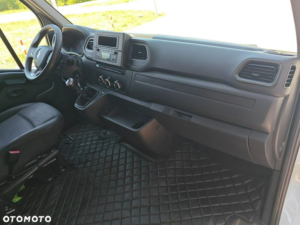 Renault Master - 16