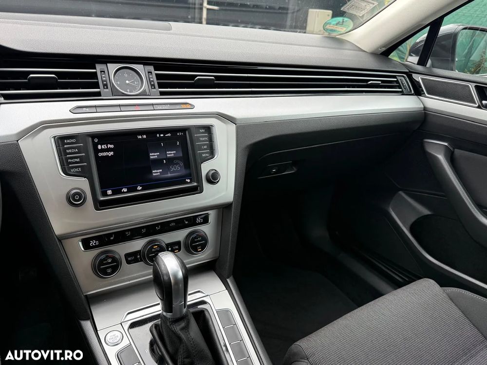 Volkswagen Passat 2.0 TDI (BlueMotion Technology) DSG Comfortline - 10