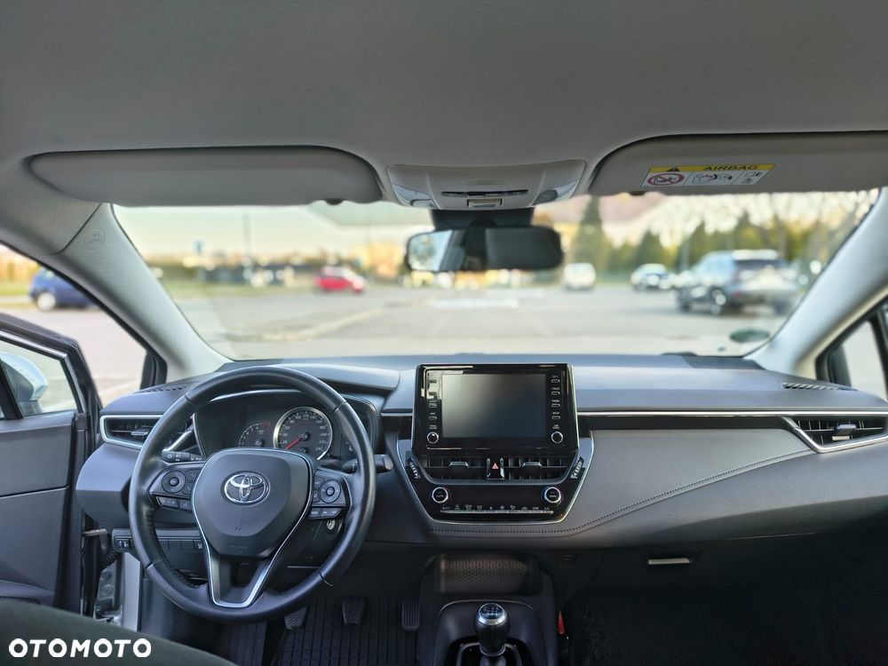 Toyota Corolla 1.5 Comfort - 12