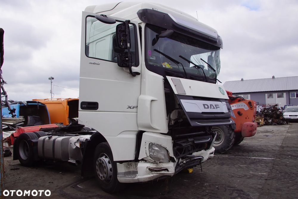 Auto na części - DAF XF 480 FT 12.9 483 KM MX-13 12TX2210 TD 2021R Silnik Skrzynia Drzwi Kabina Siodło Lusterko Klamka Szyba Lampa Deska Kokpit Sterownik Moduł Czujnik Panel Kierownica - 3