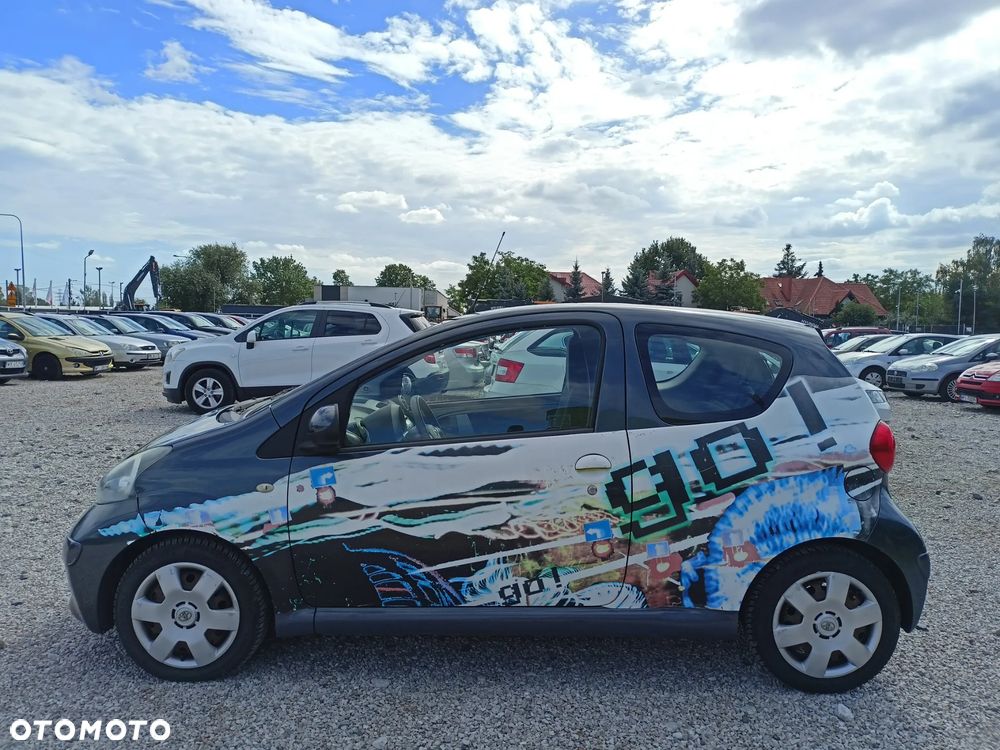 Toyota Aygo - 2