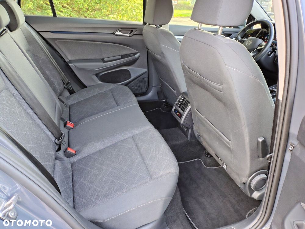 Volkswagen Golf - 16