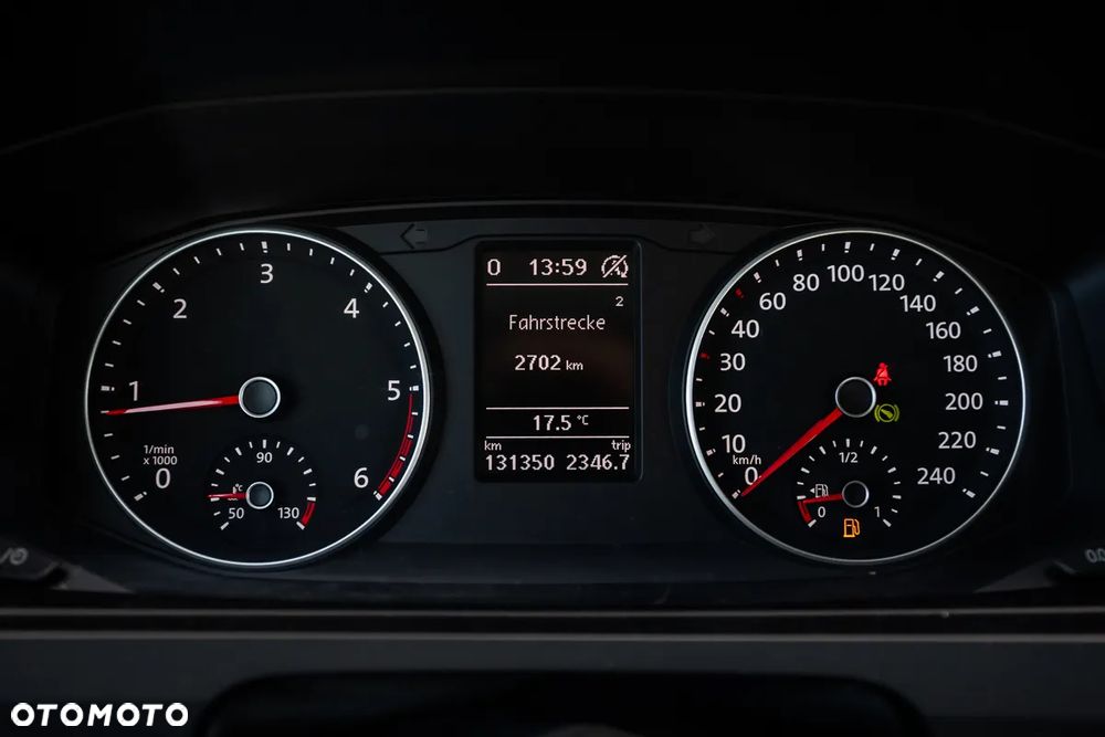 Volkswagen Transporter L1H1 DSG - 24