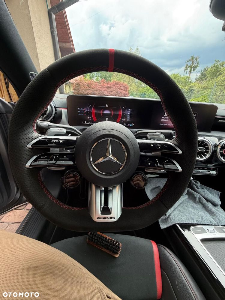 Mercedes-Benz CLA AMG 45 S 4-Matic+ 8G-DCT - 18
