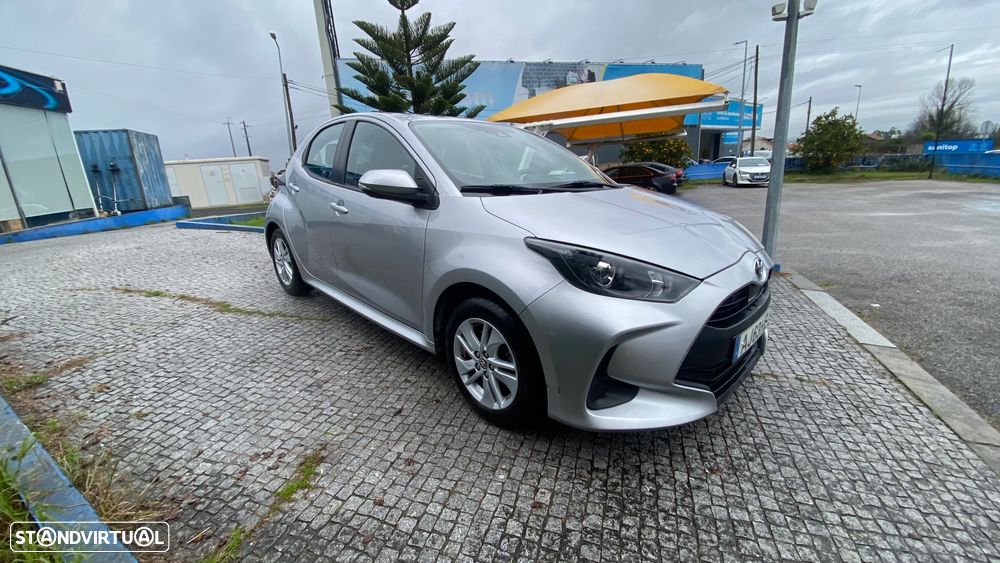 Toyota Yaris 1.5 HDF Comfort - 4