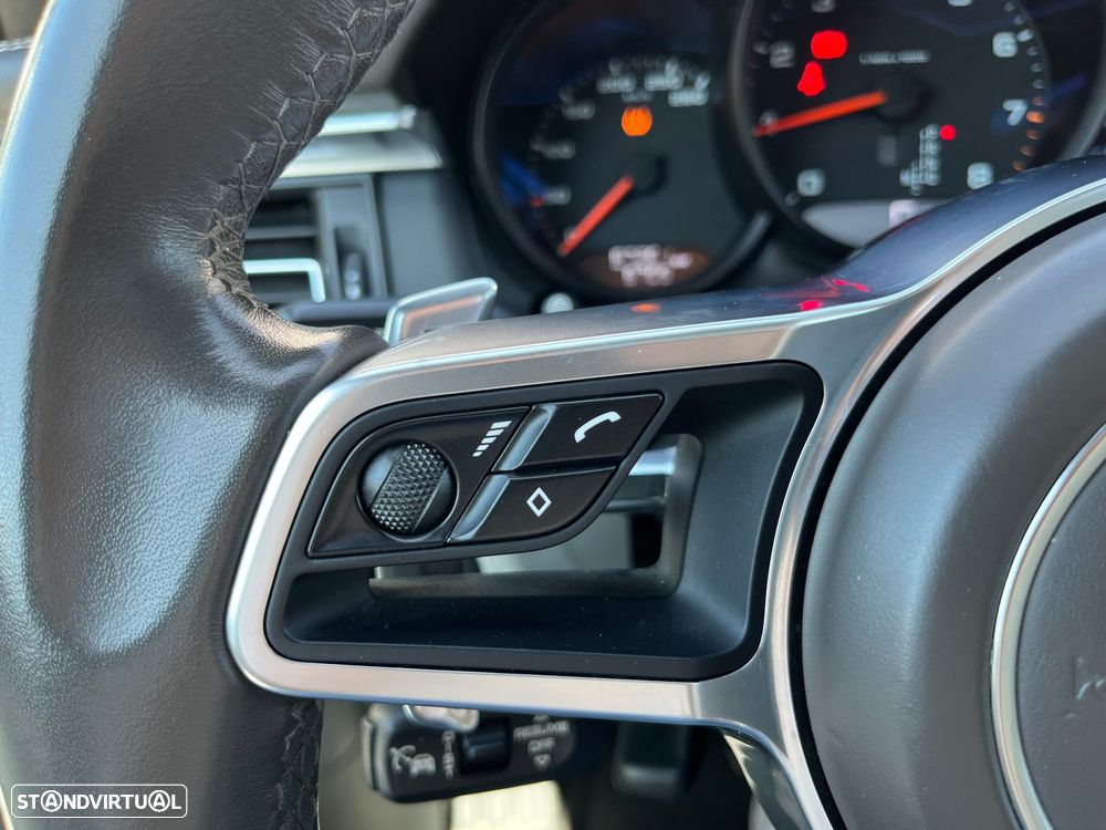 Porsche Macan 2.0T - 24