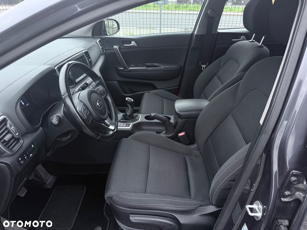 Kia Sportage - 12