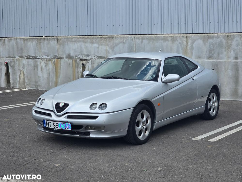 Alfa Romeo GTV - 1
