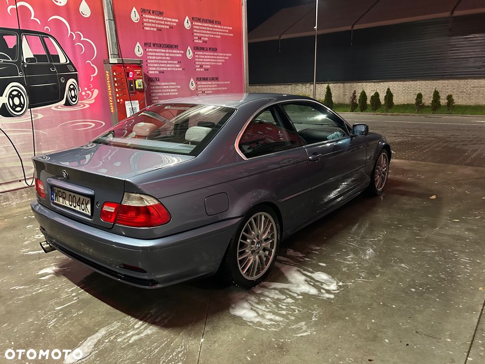 BMW Seria 3 323 CI - 6