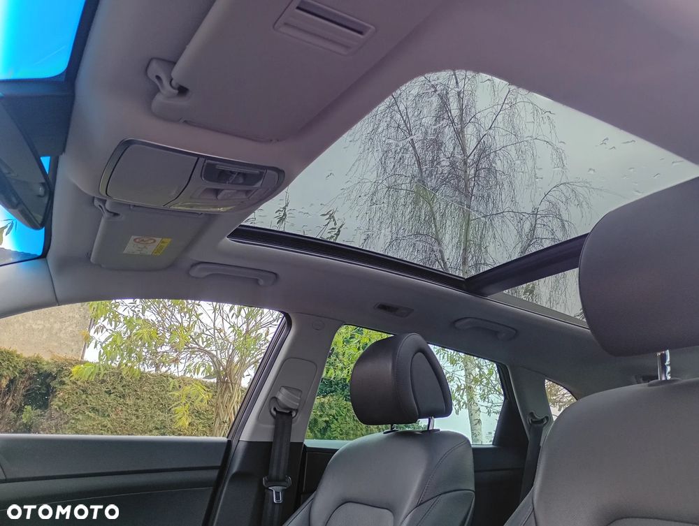 Hyundai Tucson 2.0 CRDI 4WD Automatik Premium - 6