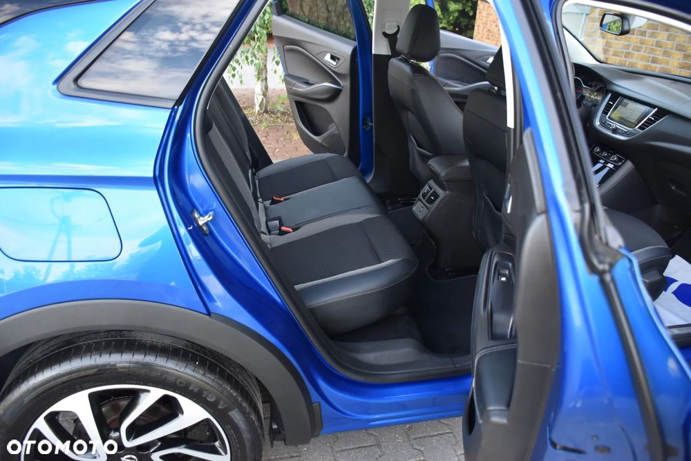 Opel Grandland X 1.2 Start/Stop Business Elegance - 15