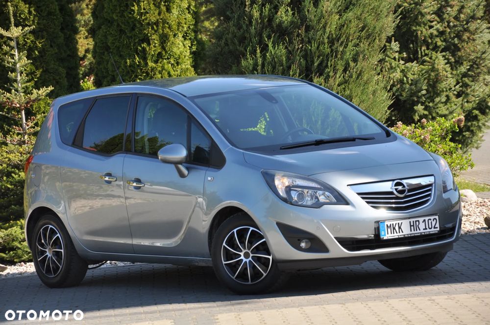 Opel Meriva 1.4 T Cosmo - 11