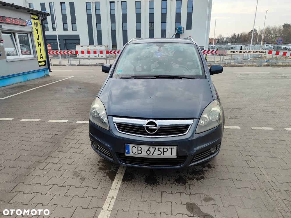 Opel Zafira 1.8 - 3