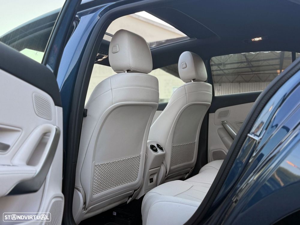 Mercedes-Benz A 250 - 11