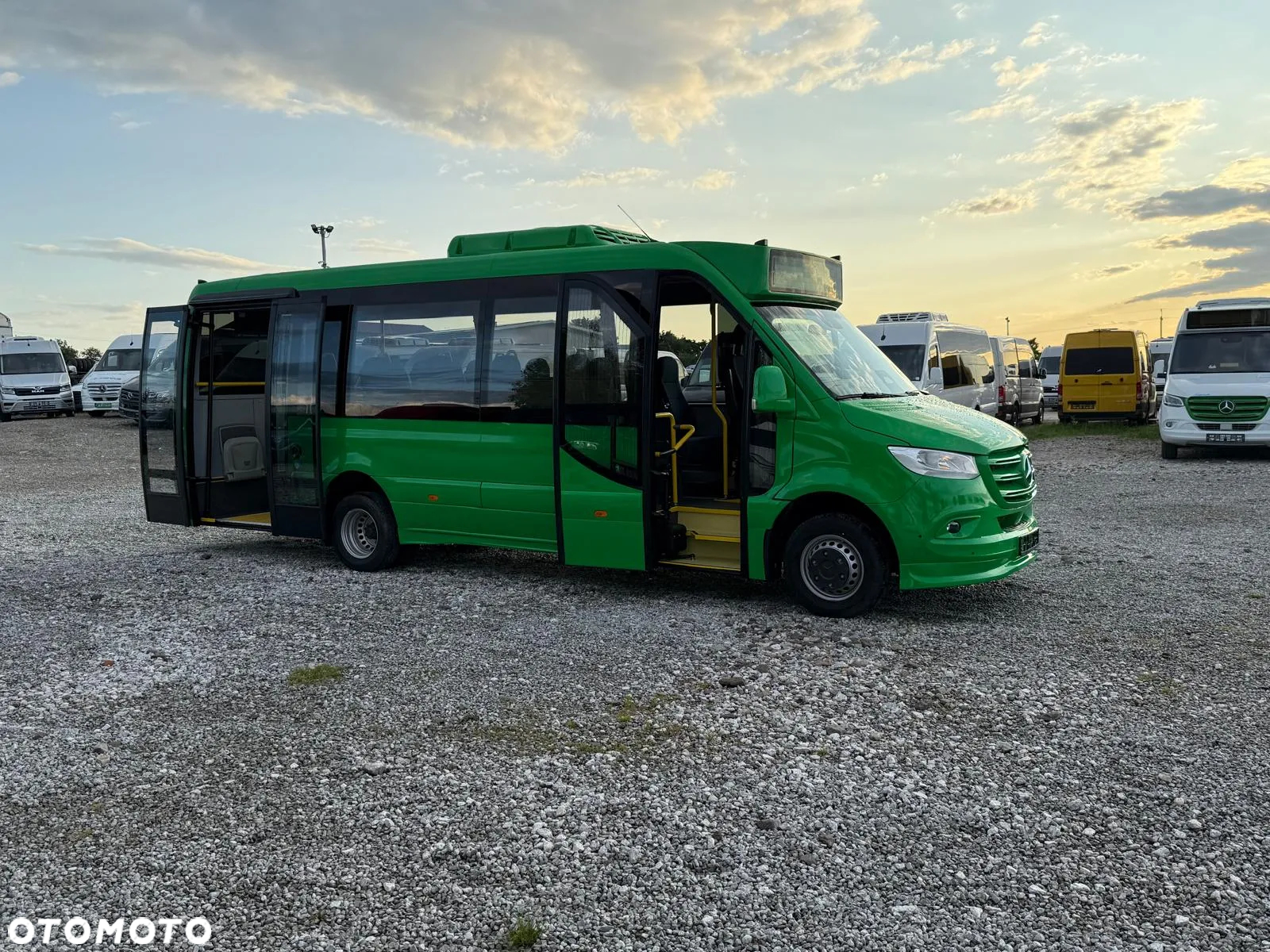 Mercedes-Benz Sprinter 517 CITY - 4