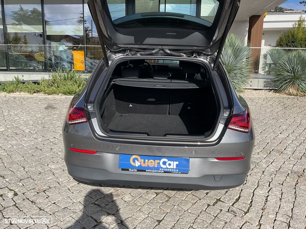 Mercedes-Benz CLA 180 d Shooting Brake Business Solutions - 15