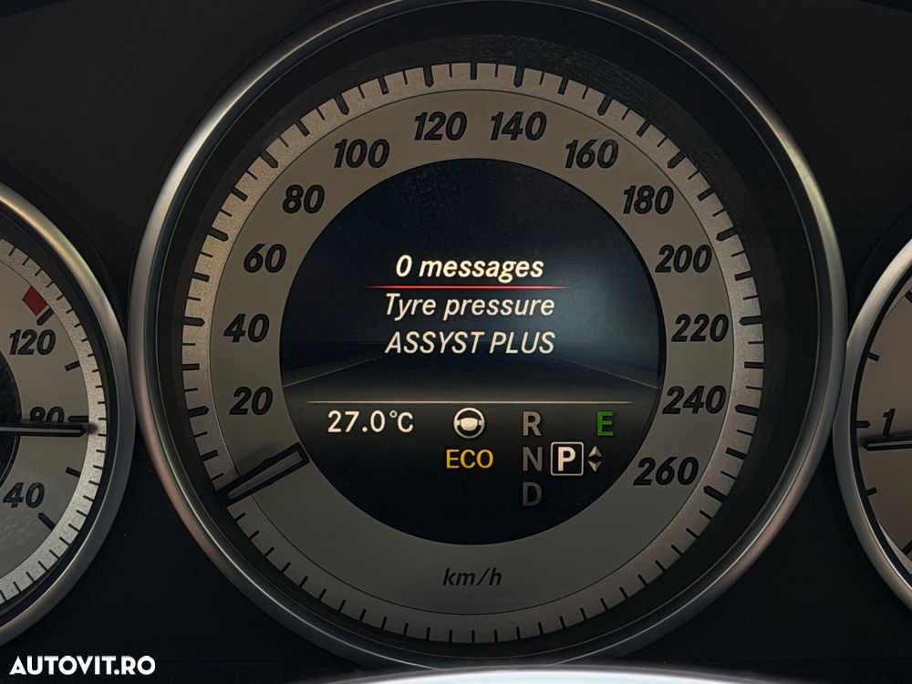 Mercedes-Benz E 220 CDI 7G-TRONIC Avantgarde - 32