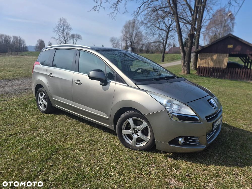 Peugeot 5008 HDI FAP 165 Automatik Premium - 1