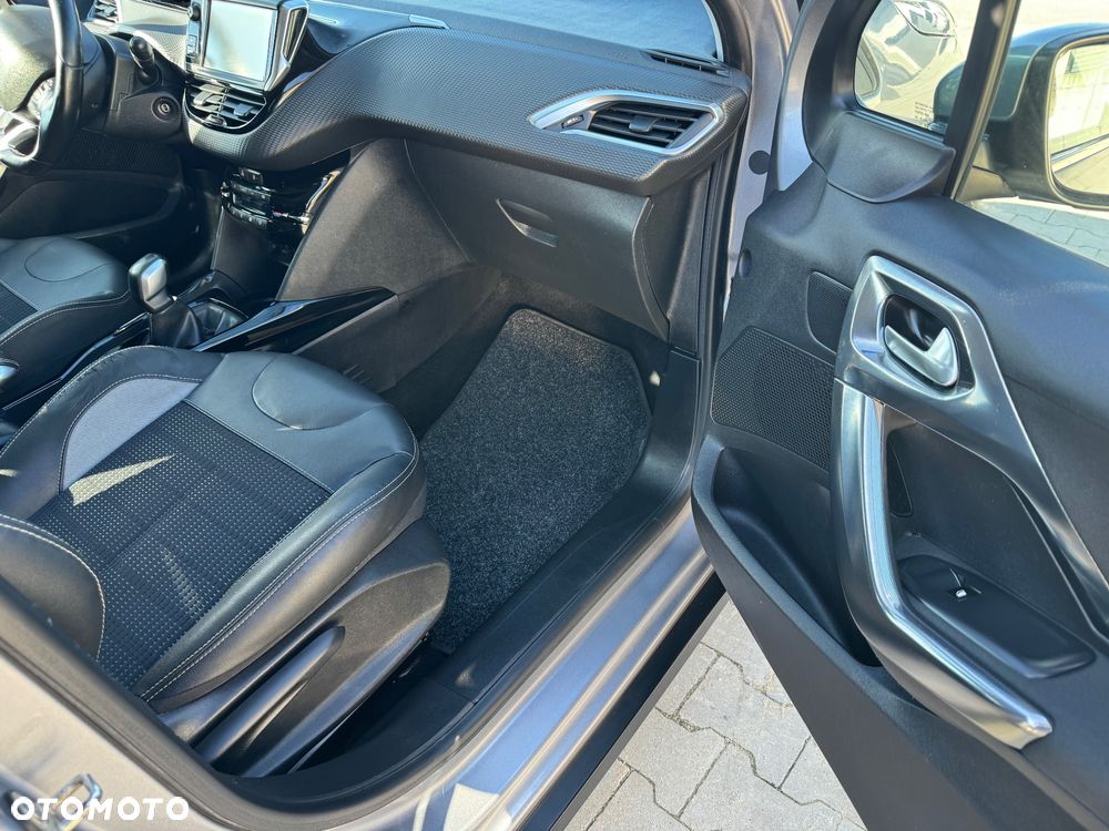 Peugeot 2008 - 19