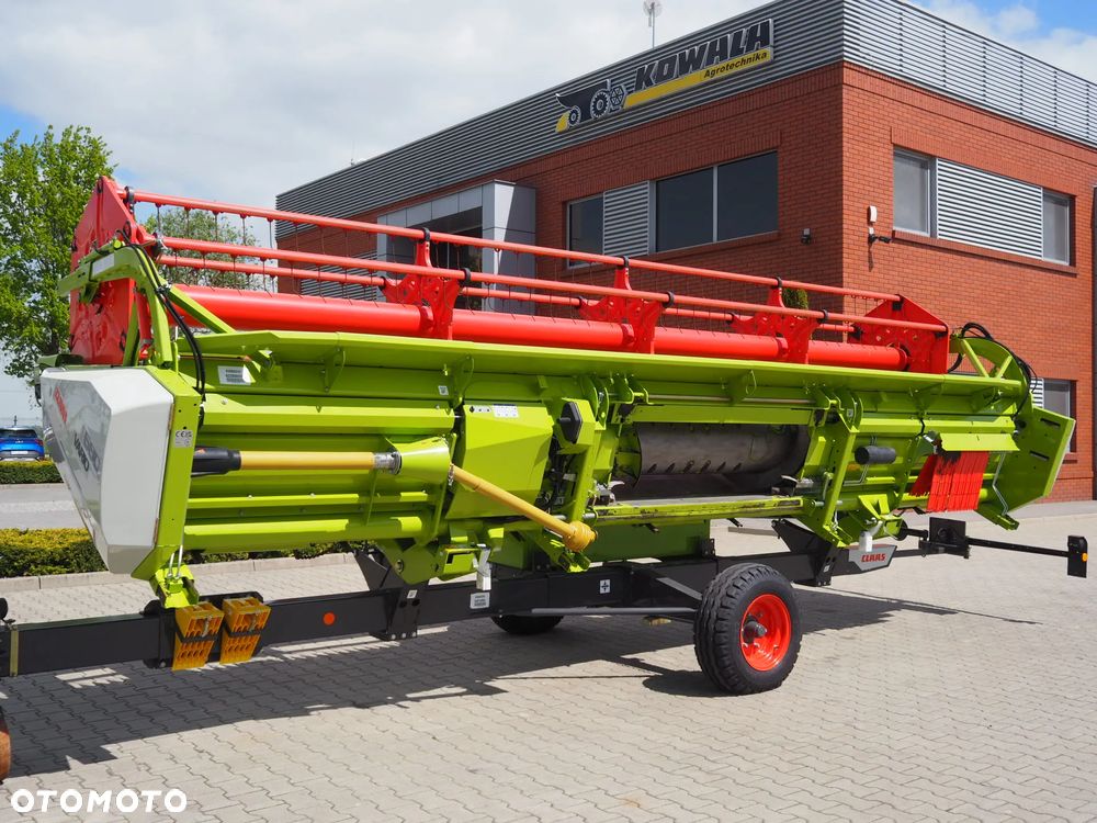 Claas Lexion 5300 + V680 - 12