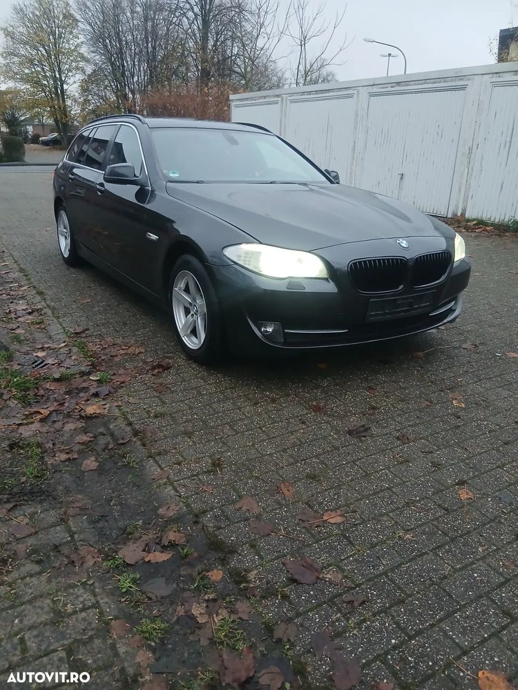 BMW Seria 5 525d Touring Sport-Aut. - 6