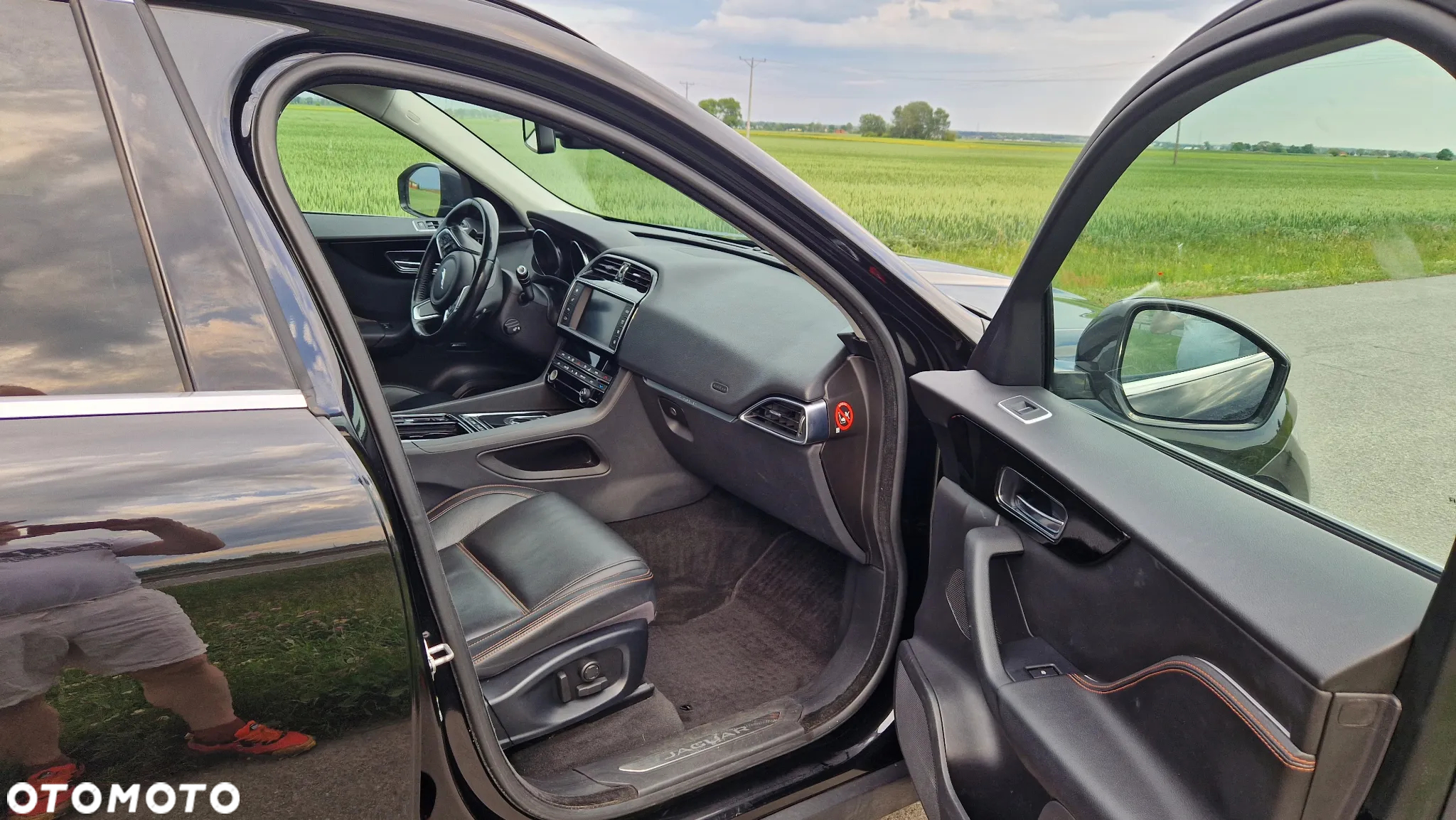 Jaguar F-Pace 2.0 i4D AWD Prestige - 14