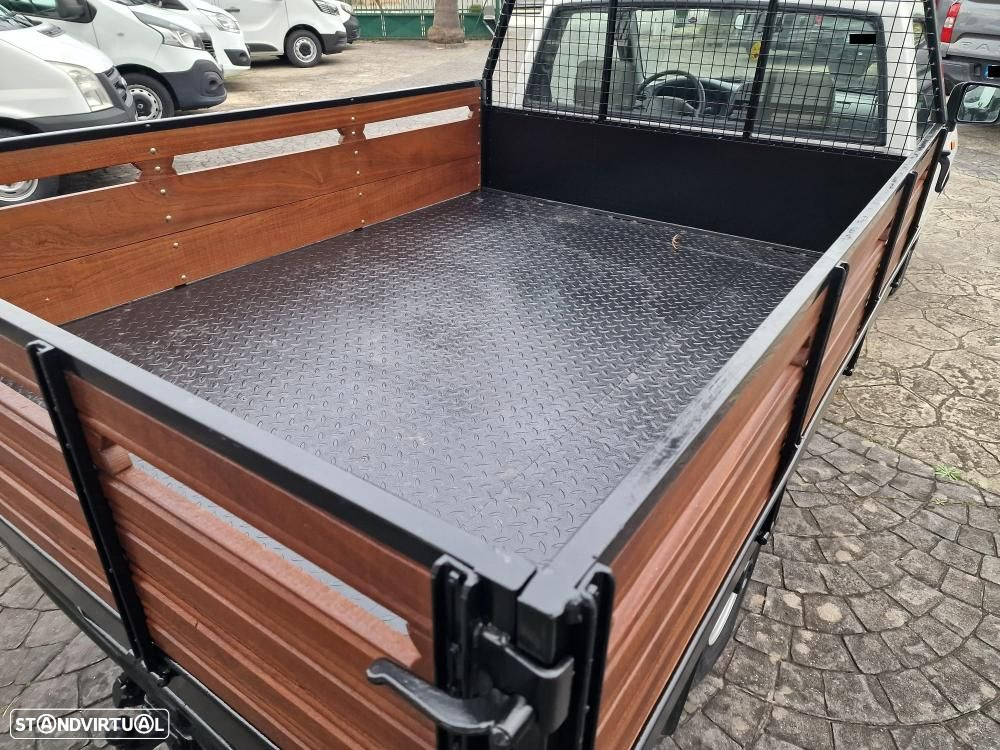 Nissan Pick-Up PICK-UP (D22) 2.5D (83CV) - 10