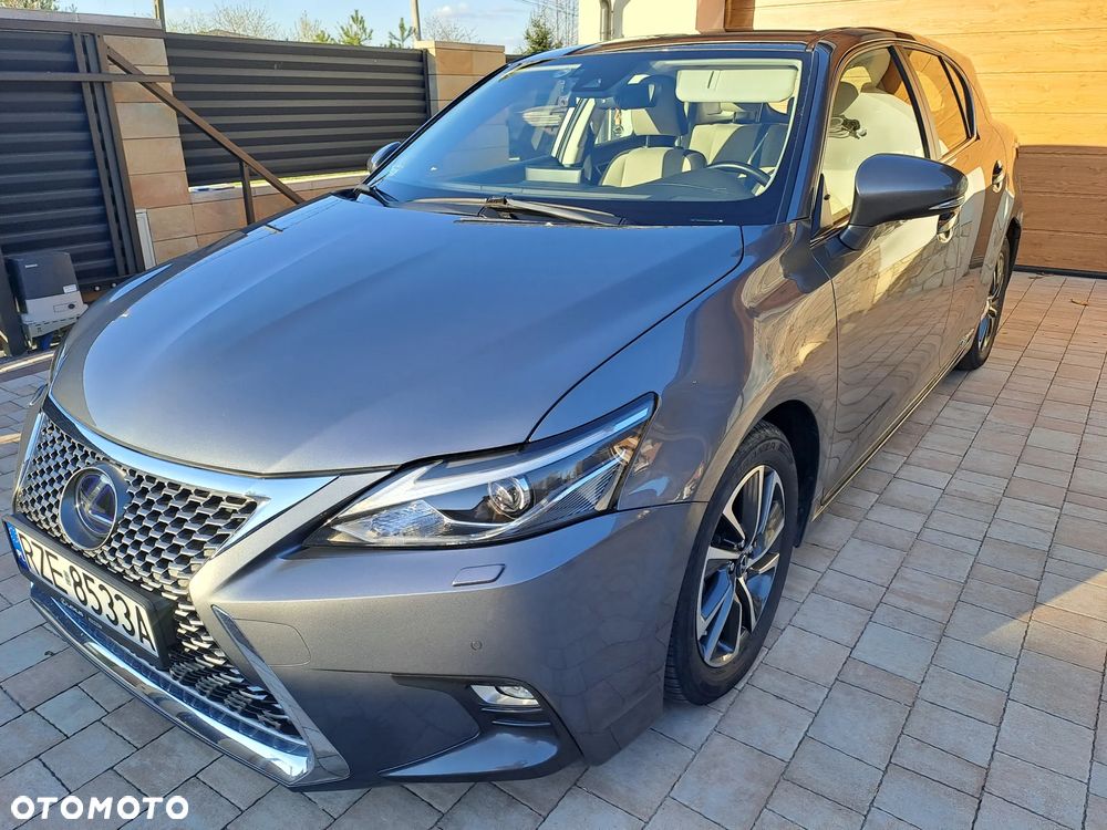 Lexus CT 200h Elegance - 2