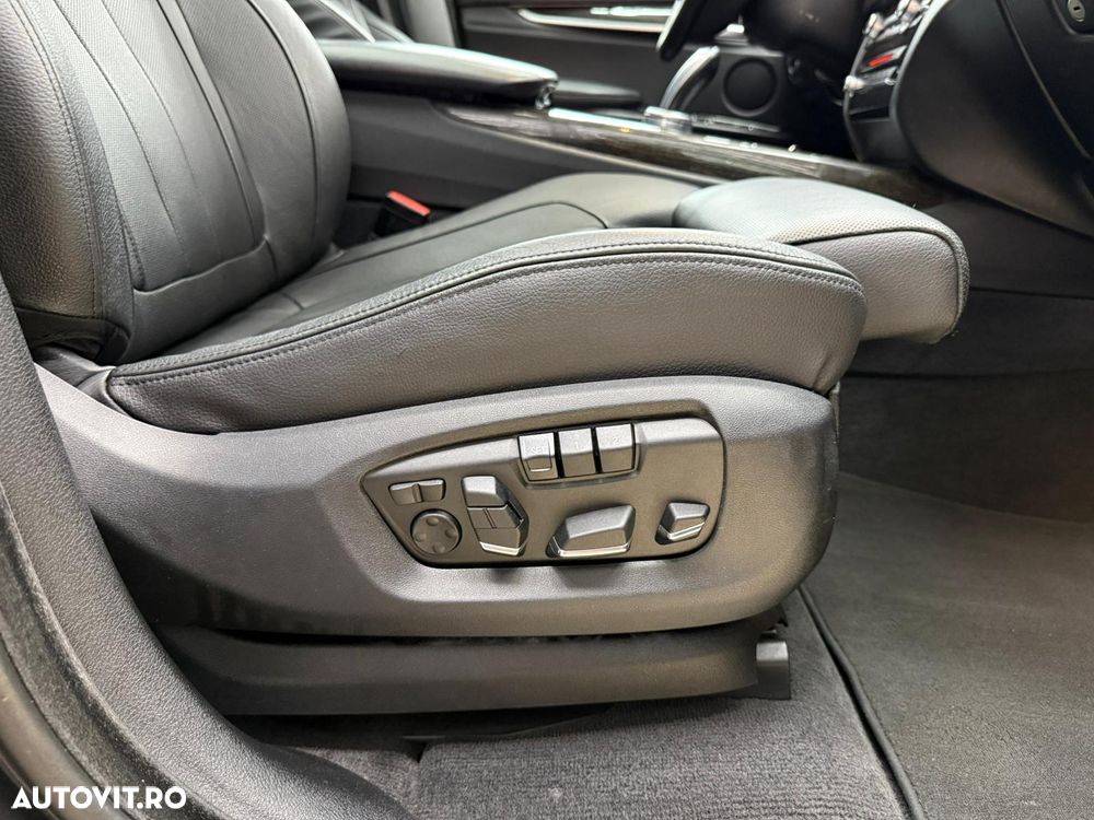 BMW X5 xDrive40d - 38