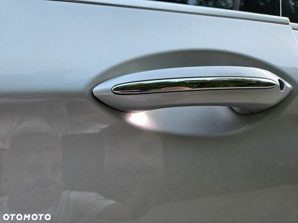 BMW Seria 5 530d xDrive Sport-Aut Luxury Line - 22
