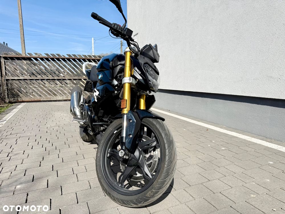 BMW G - 3