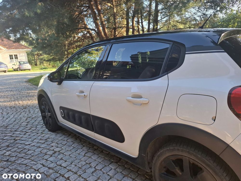 Citroën C3 1.2 PureTech Shine S&S - 2