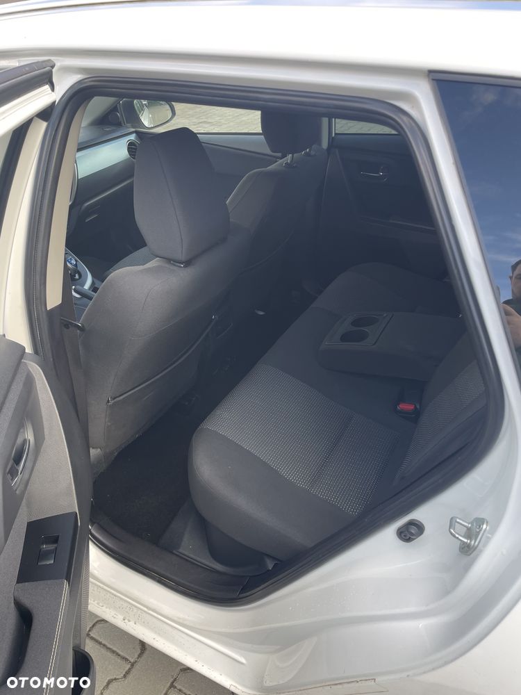 Toyota Auris - 8