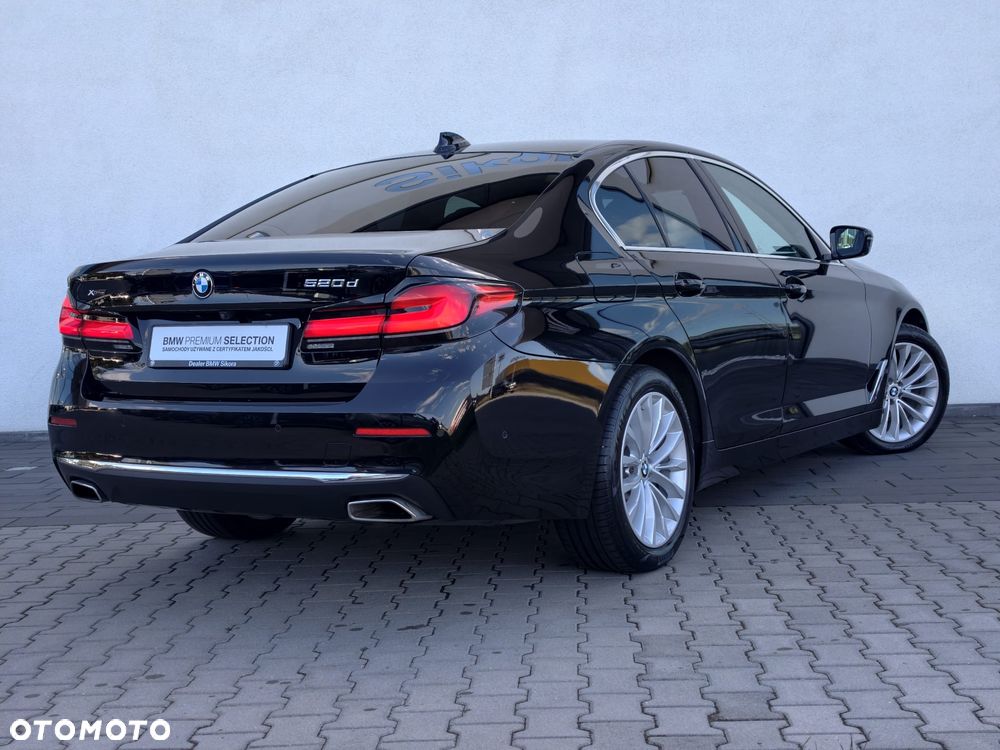 BMW Seria 5 520d xDrive MHEV Luxury Line - 3