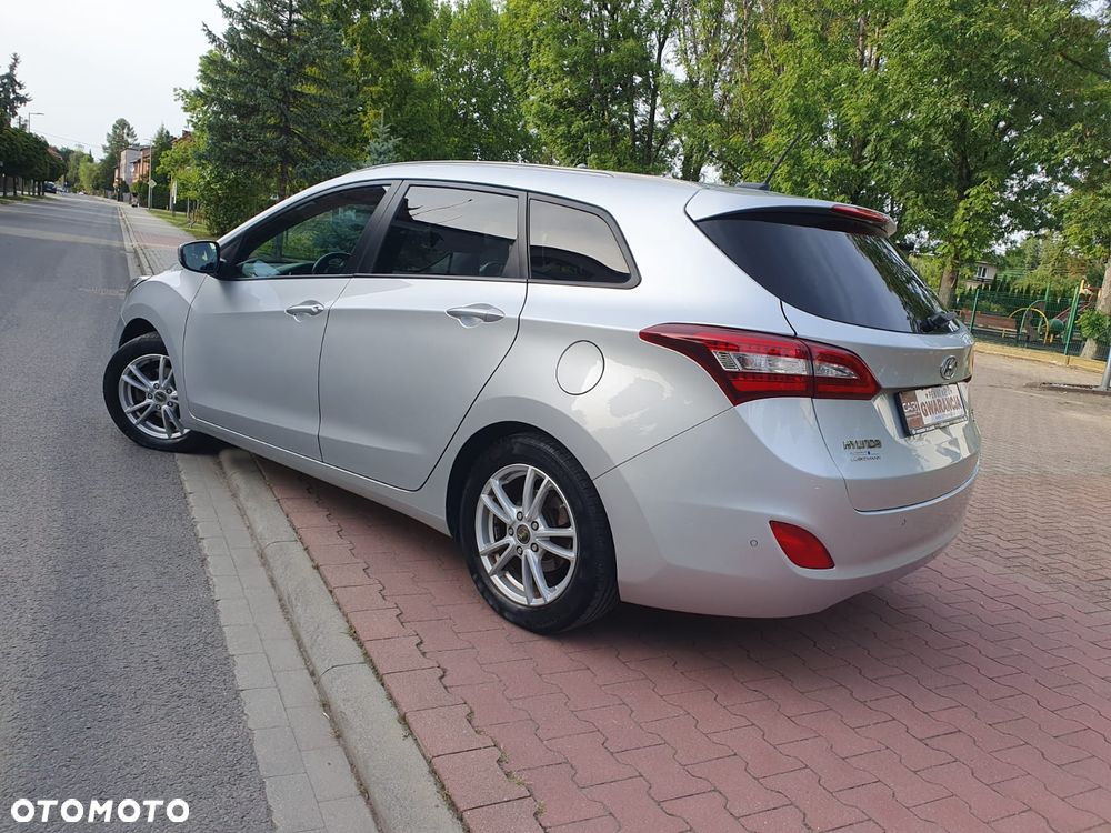 Hyundai i30 1.6 Style - 23