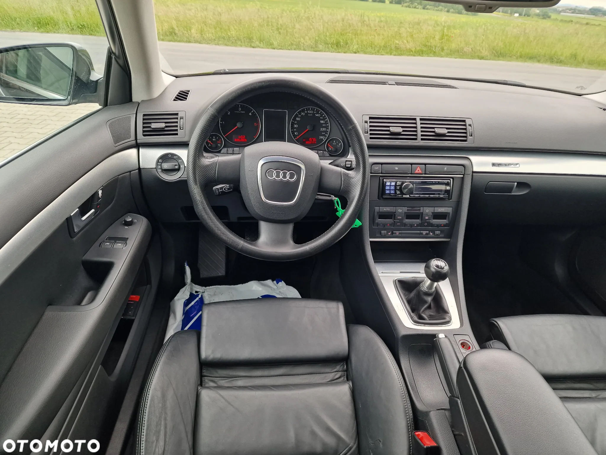 Audi A4 Avant 3.0 TDI Quattro - 24