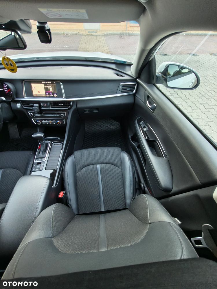 Kia Optima 1.6 T-GDI L DCT - 9