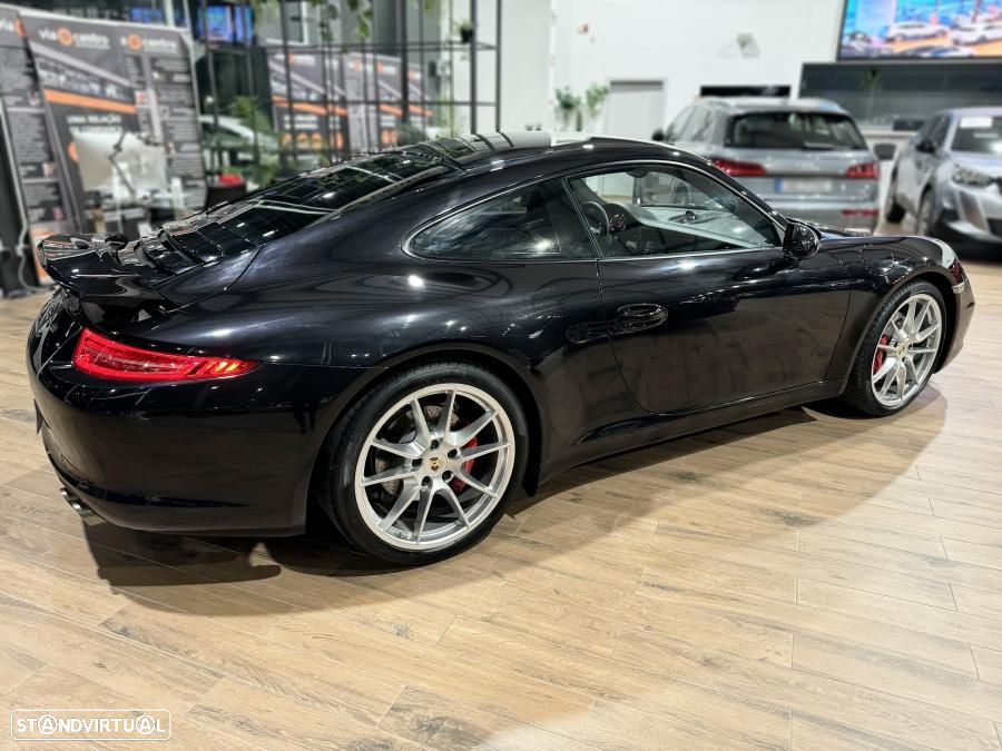 Porsche 911 (991) - 7