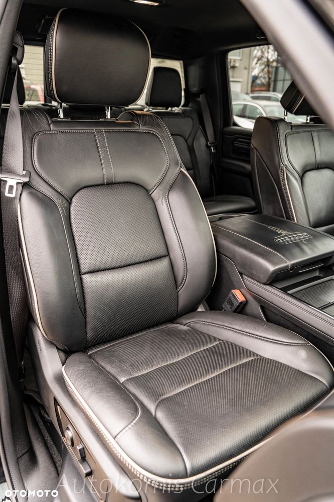 RAM 1500 5.7 Crew Cab Limited - 27