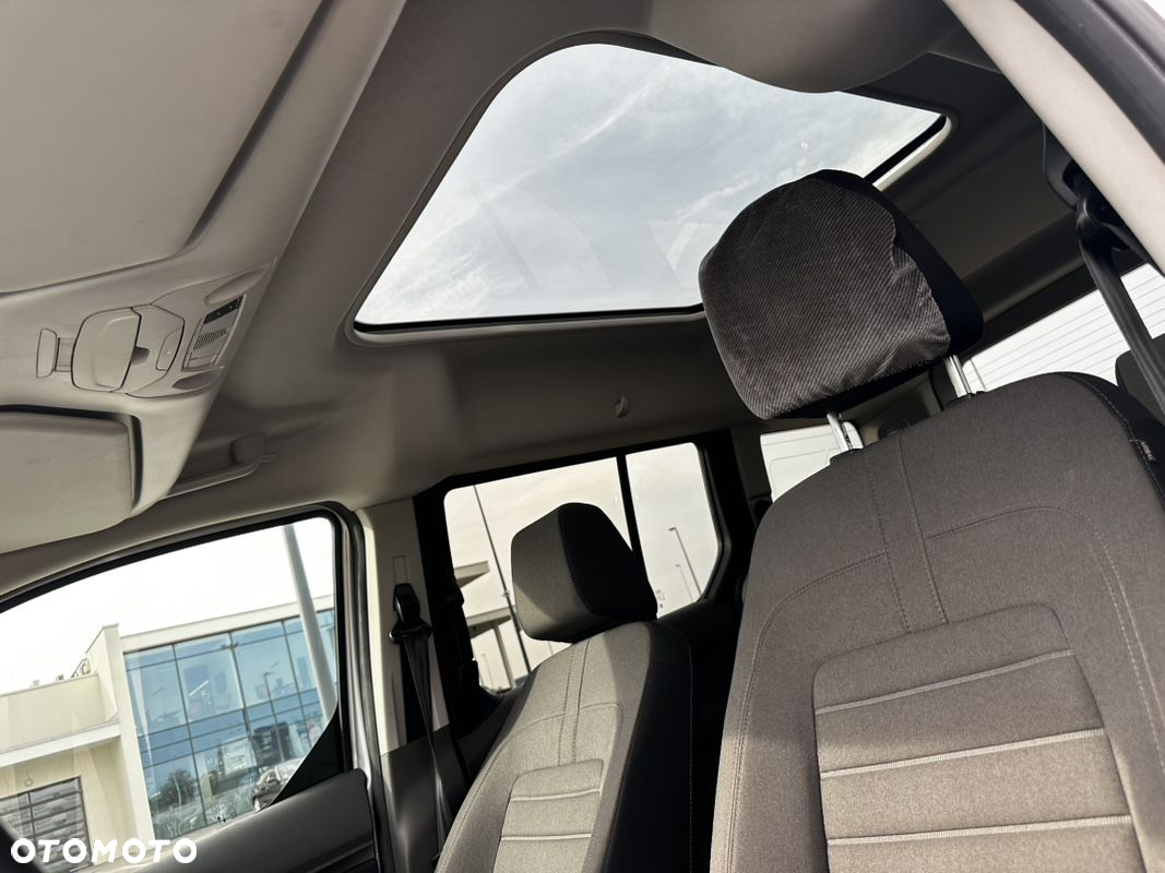 Ford Tourneo Connect Grand - 27
