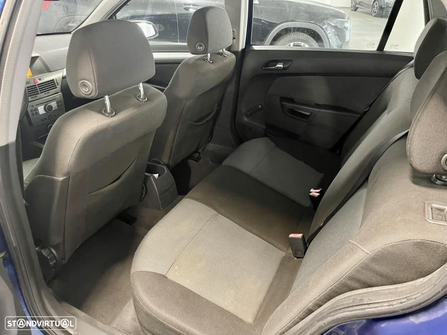 Opel Astra Caravan 1.7 CDTi Cosmo - 12