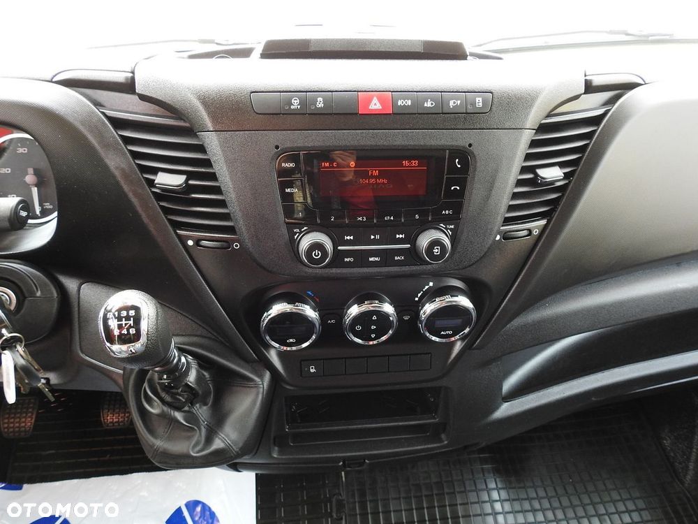 Iveco DAILY 35S18 PLANDEKA 10 PALET WEBASTO KLIMATYZACJA TEMPOMAT LEDY  180KM - 34