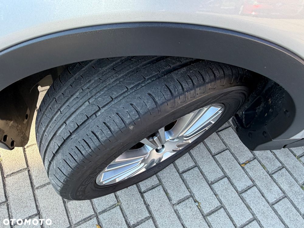 Ford Kuga 2.0 TDCi 4x4 Titanium - 26